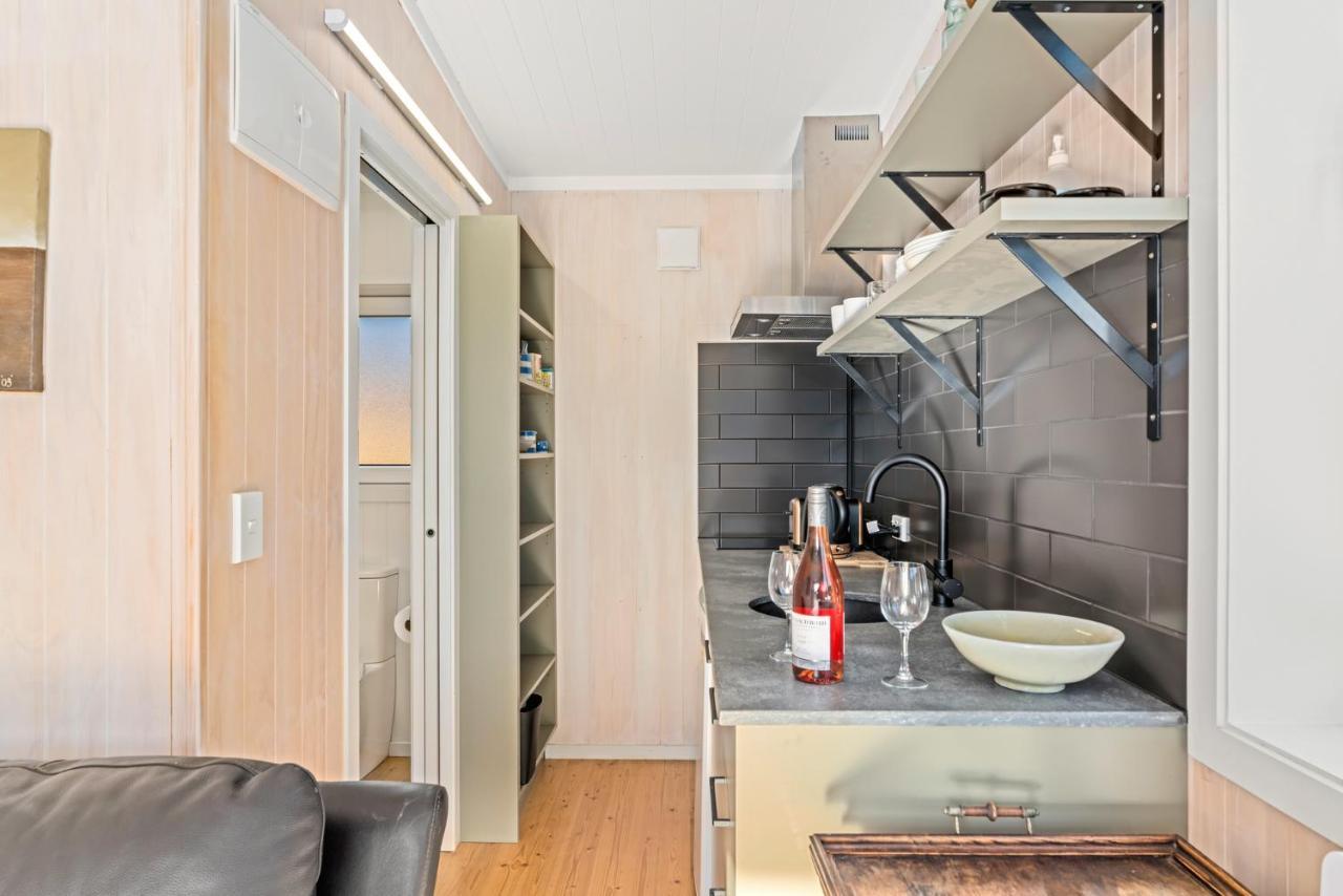 Lagoon Huts - Albert Town Holiday Unit Villa Wanaka Esterno foto